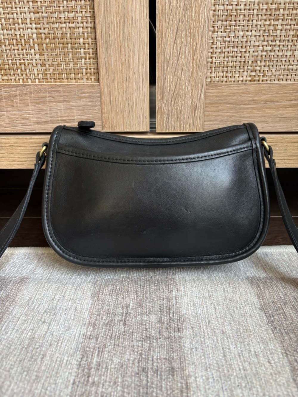 COACH Vintage Wendie Black Leather Crossbody Shoulder Bag Handbag Purse 9031